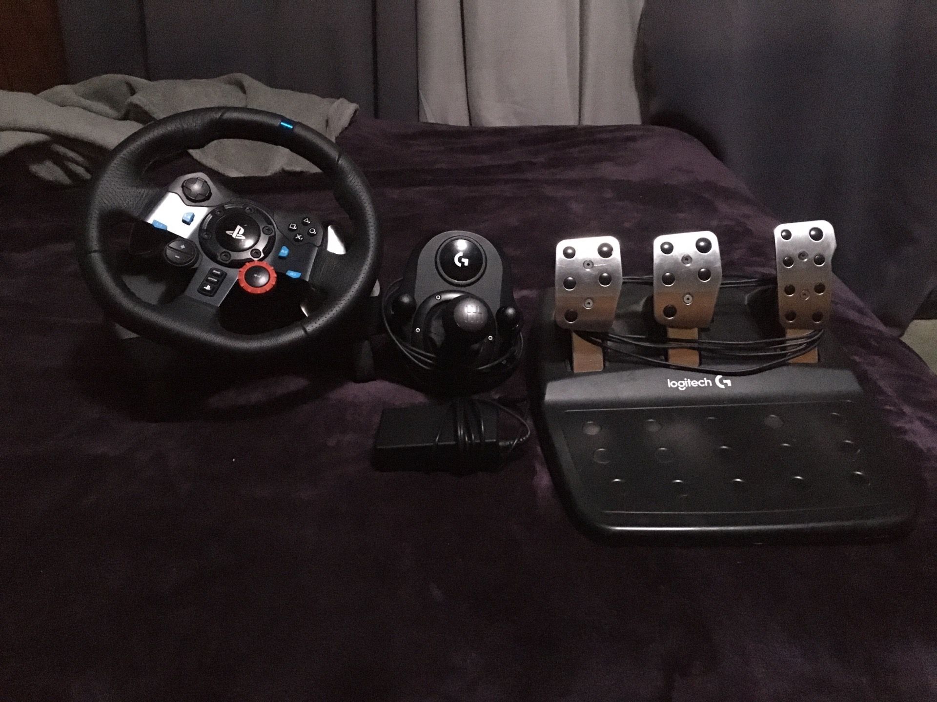 Logitech G29 Steering Wheel for PS5/PC with Shifter