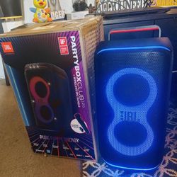 JBL >< Partybox 120 >< Portable Bluetooth Party Speaker, Wireless Mic, LED Light Show, JBL Pro Sound