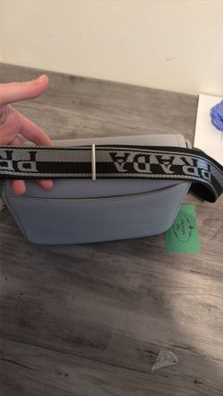 Prada bag 450 or best offer cash