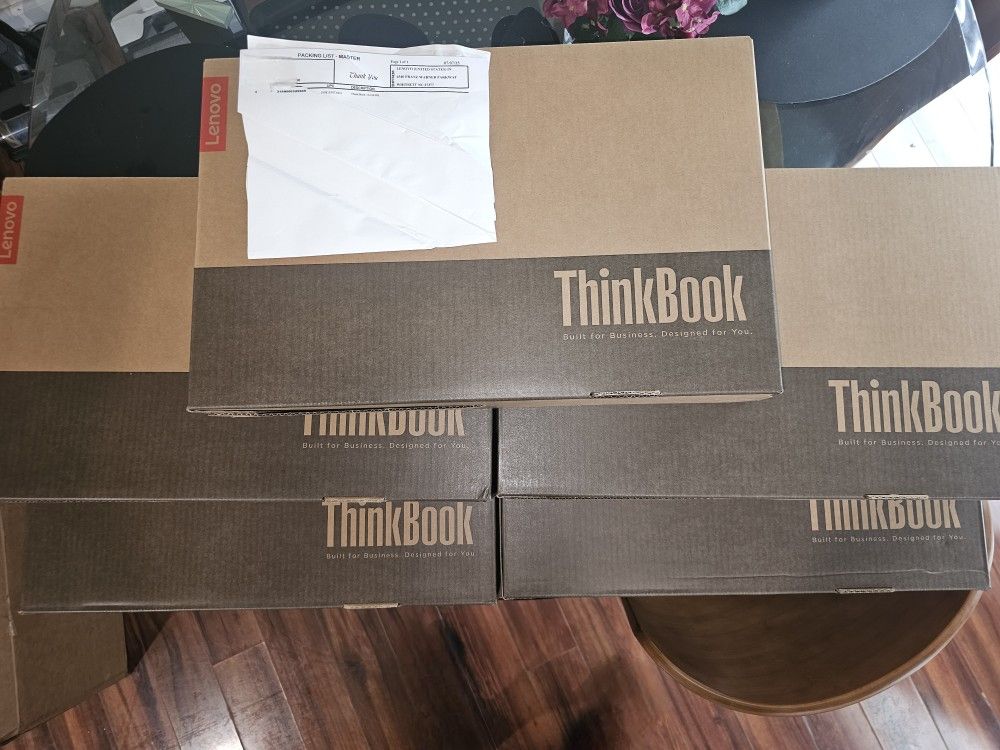 Lenovo ThinkBook 16 Gen 8 Intel (16”)