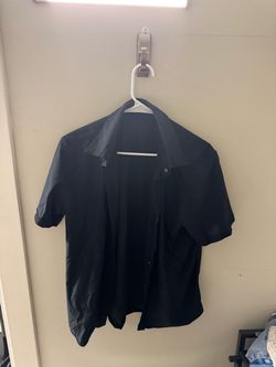 Black Short Sleeve Button-Up Shirt