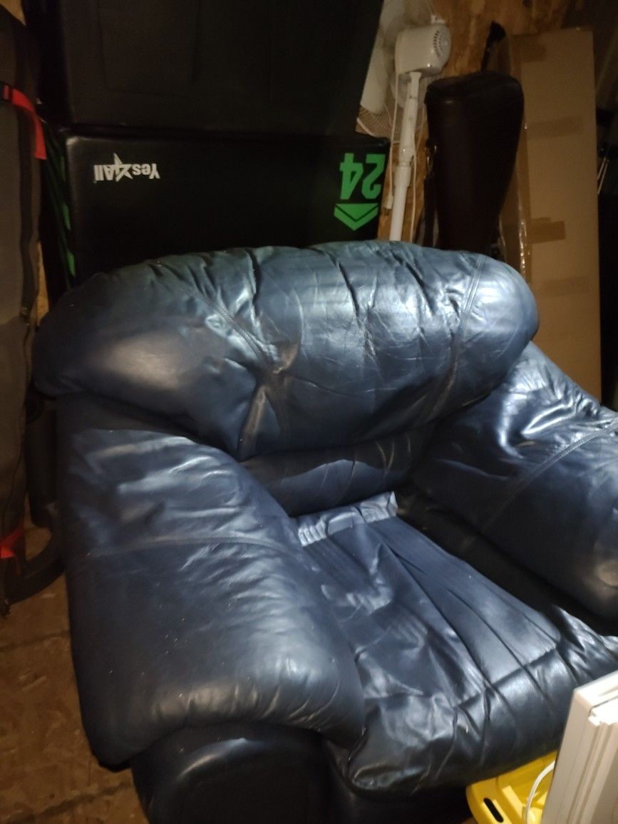Free Chair, Blue Leather