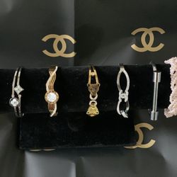 Beautiful And  Quality  Bracelets 