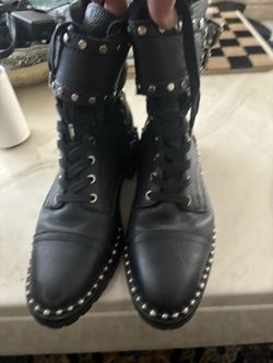 black low heal  boots 