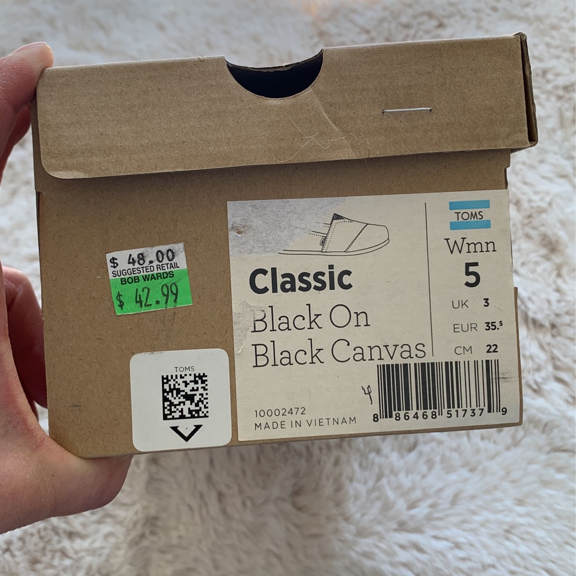 TOMS Women’s Size 5 Black On Black Canvas