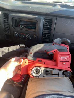 Milwaukee m18 belt sander