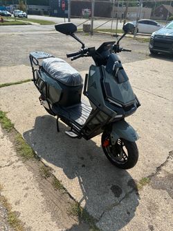E Moped