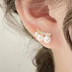 Gold women's lady's pearls diamond studs  earrings gift