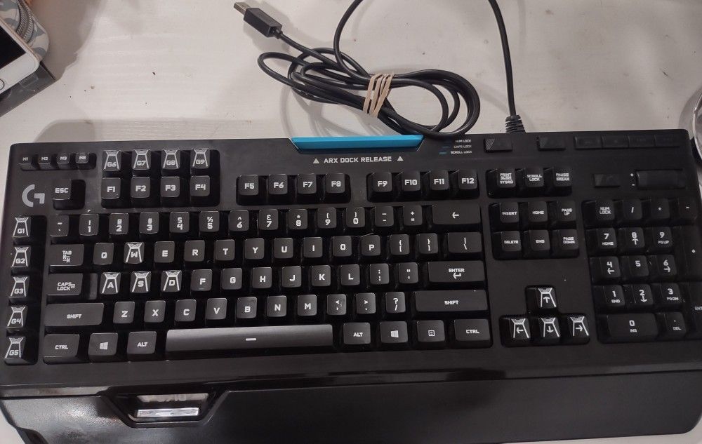 Logitech G910 Gaming Keyboard 
