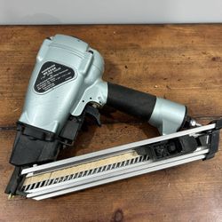 Metabo 1-1/2” Pneumatic Metal Connecting Gun