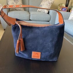 Dooney & Bourke Suede Hobo Sac Purse