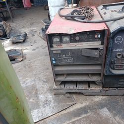 2  Welder Machine.  Used 