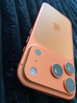iPhone 17