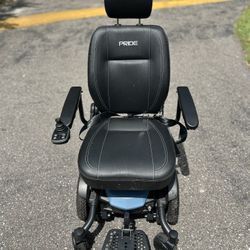 Jazzy EVO 613 Power Chair – Like New! 🚨 Price: $1,000 (New $3,759)