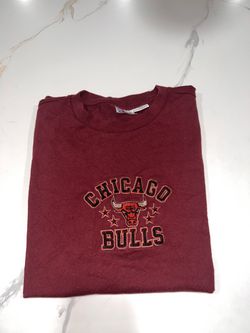 Chicago Bulls NBA Embroidered T-Shirt (M)