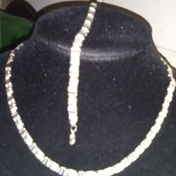 8m Sterling silver.19 Inlong .bracelet 7 In. 33 Gram .set