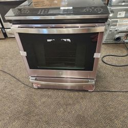 Amazing GE PROFILE PSS93YPFS 30 inch Electric Range With Convection Oven And Air Fryer