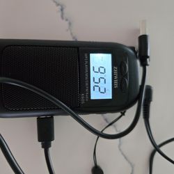 Radio & Headphones