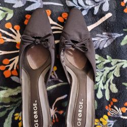 Woman's Shoes