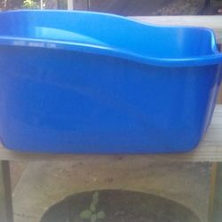 High back litter box - Great For Ferrets! 