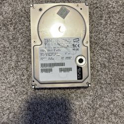 IBM Ultrastar 36GB 10K RPM Ultra160 SCSI Server Hard Drive IC35L036UWD210