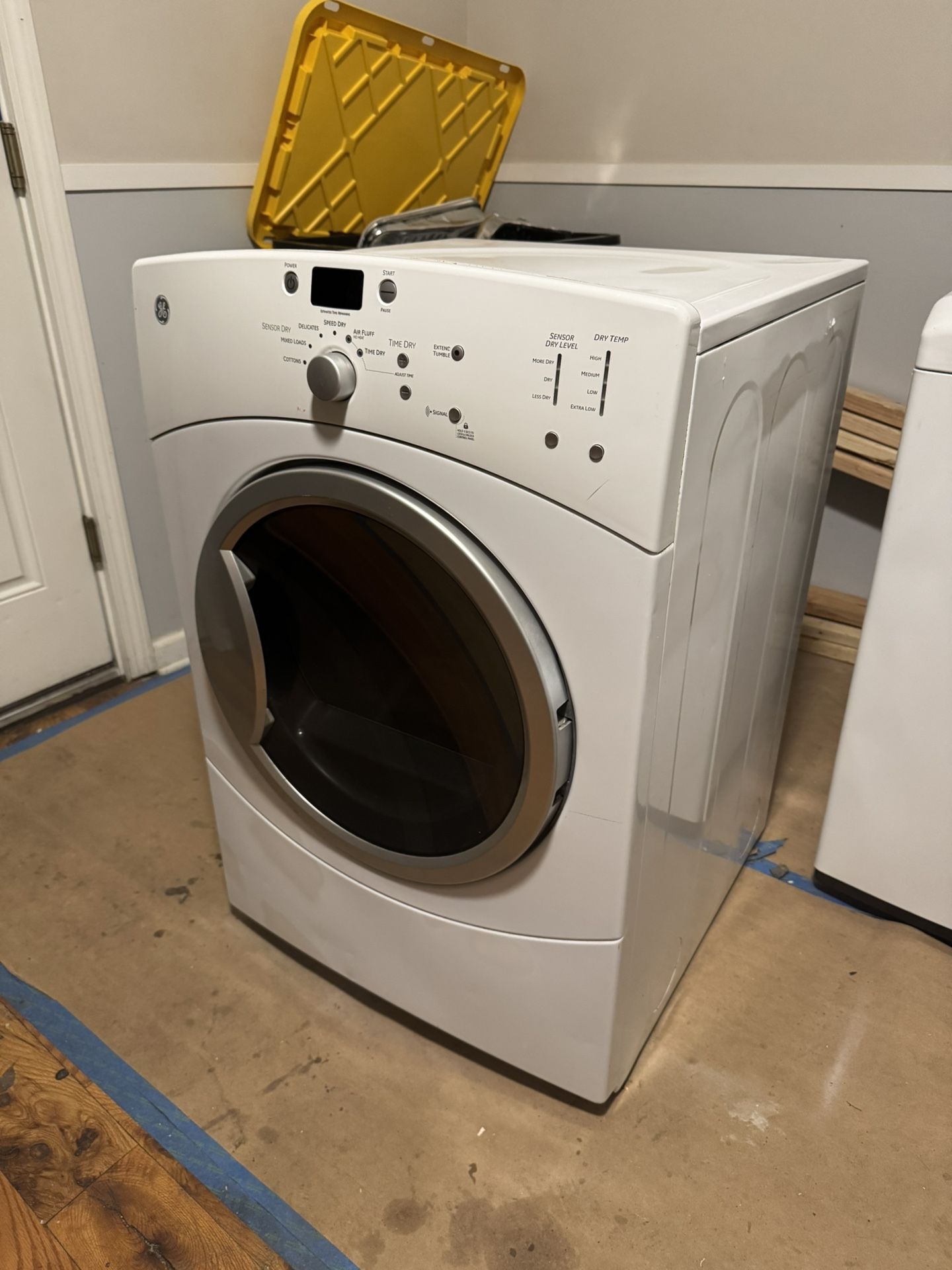 Dryer Semi New+ Install And Delivery