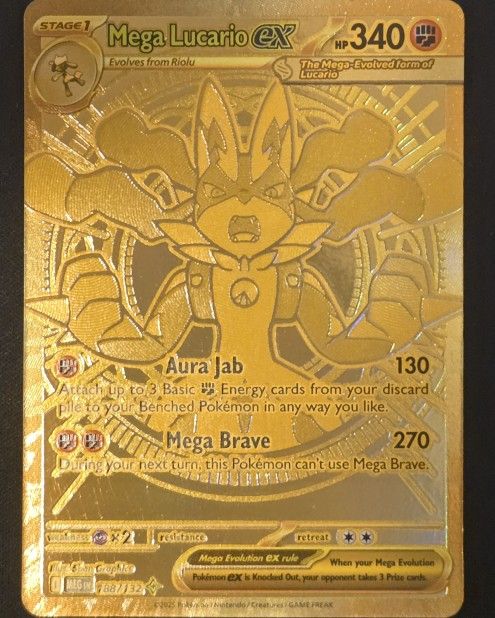 Mega Lucario EX - Hyper Rare