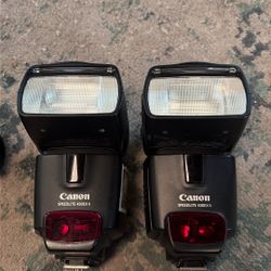Pair Of Canon Speedlite 430 EX II Flash For Sale w/accs