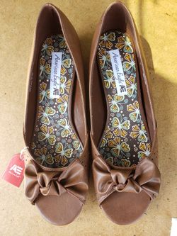 New American Eagle Dress Shoes size 9.5 Brown 