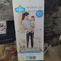 Large Door Latch Baby Gate