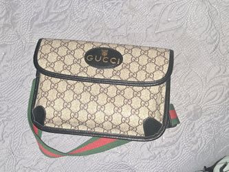 Gucci Neo Vintage GG Supreme Belt Bag