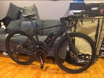 Canyon Endurance CF7