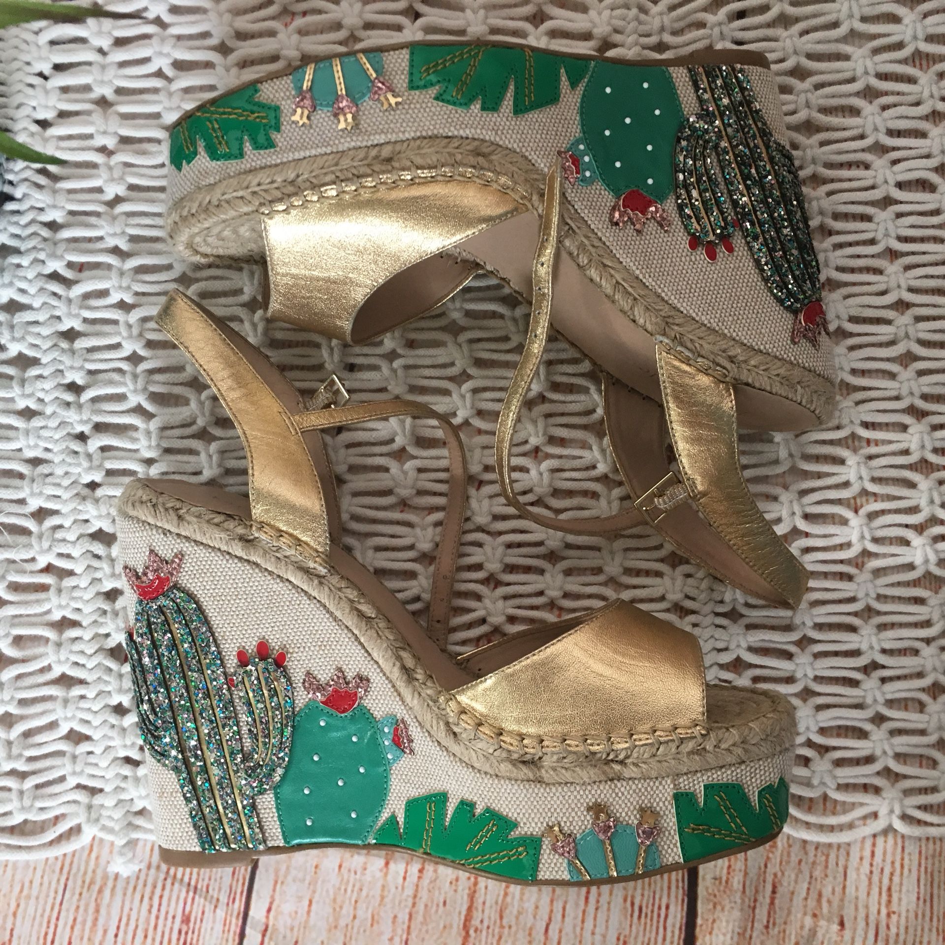 Kate spade shop cactus wedges