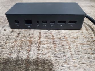 Microsoft 1661 Docking Station