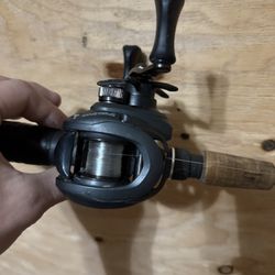Lews Speed Spool Bait cast Reel