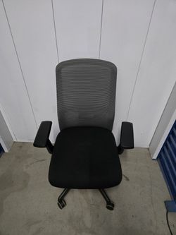 Ergonomic Task Chair in good conditions