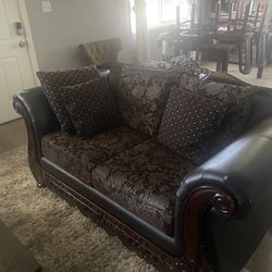 couches (pillows included)+dining table with 4 chairs
