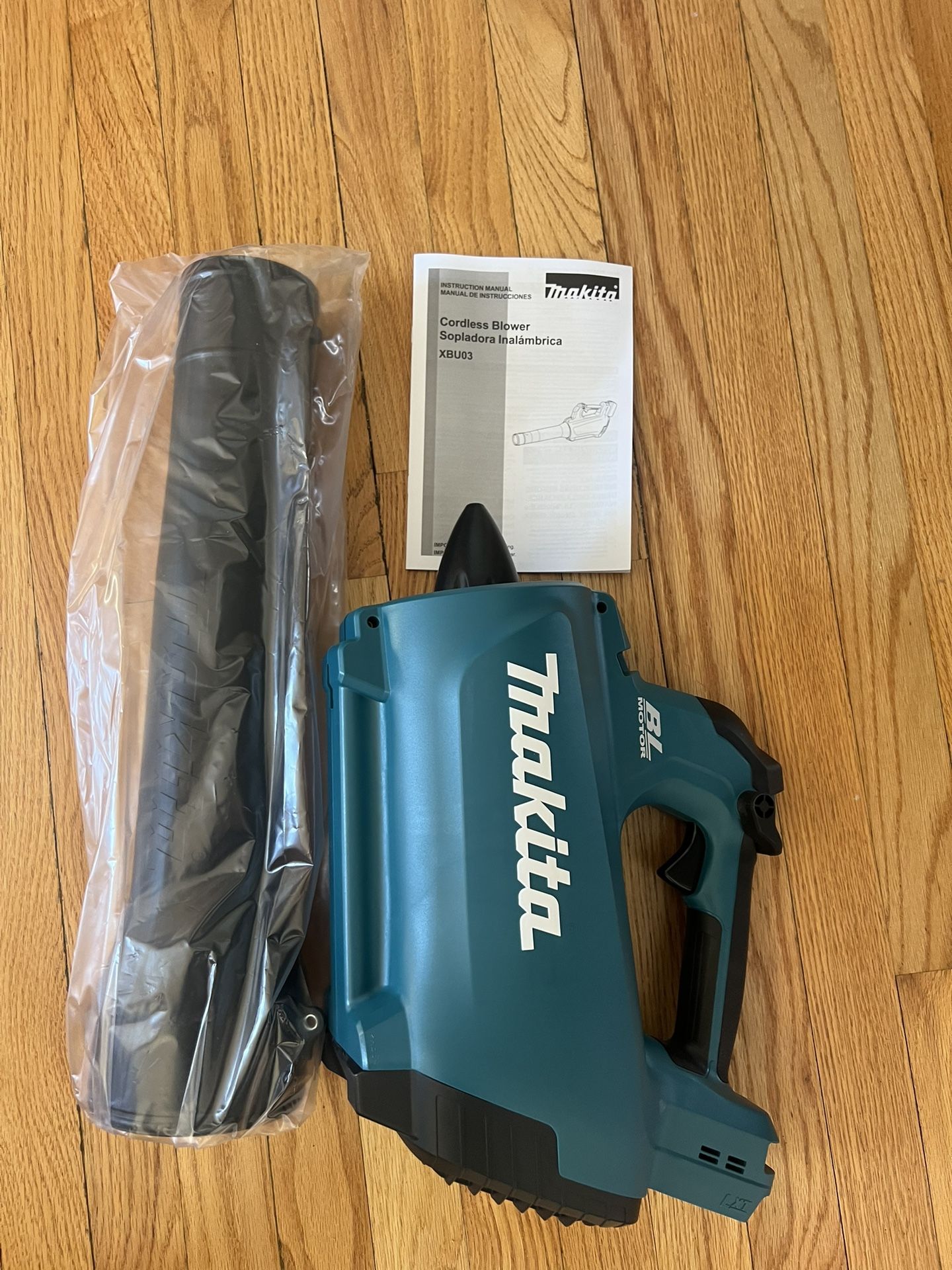 Makita 18V Brushless Leaf Blower ( Tool Only)