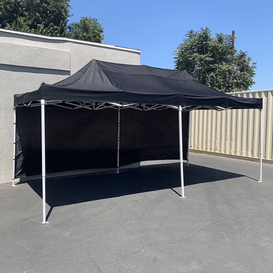 (NEW) $220 Heavy-Duty EZ Popup Canopy 10x20’ with (2 Sidewalls) Outdoor Gazebo, Carry Bag (Blue/Red)
