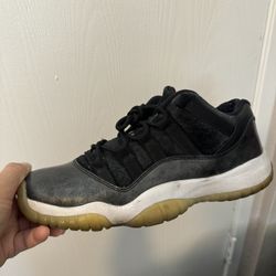 Air Jordan 11 Retro Low 