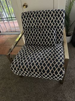 Arm chair