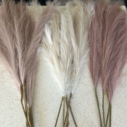 Pink Burlap Pampas Grass Stem