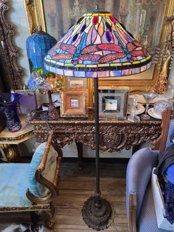 Tiffany-style floor lamp with a dragonfly design