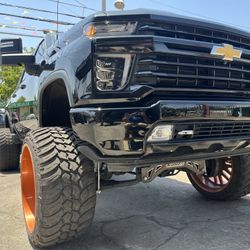 2020-2024 Gm Silverado Sierra 7-9” Lift Lit! We Finance! Financiamos! 
