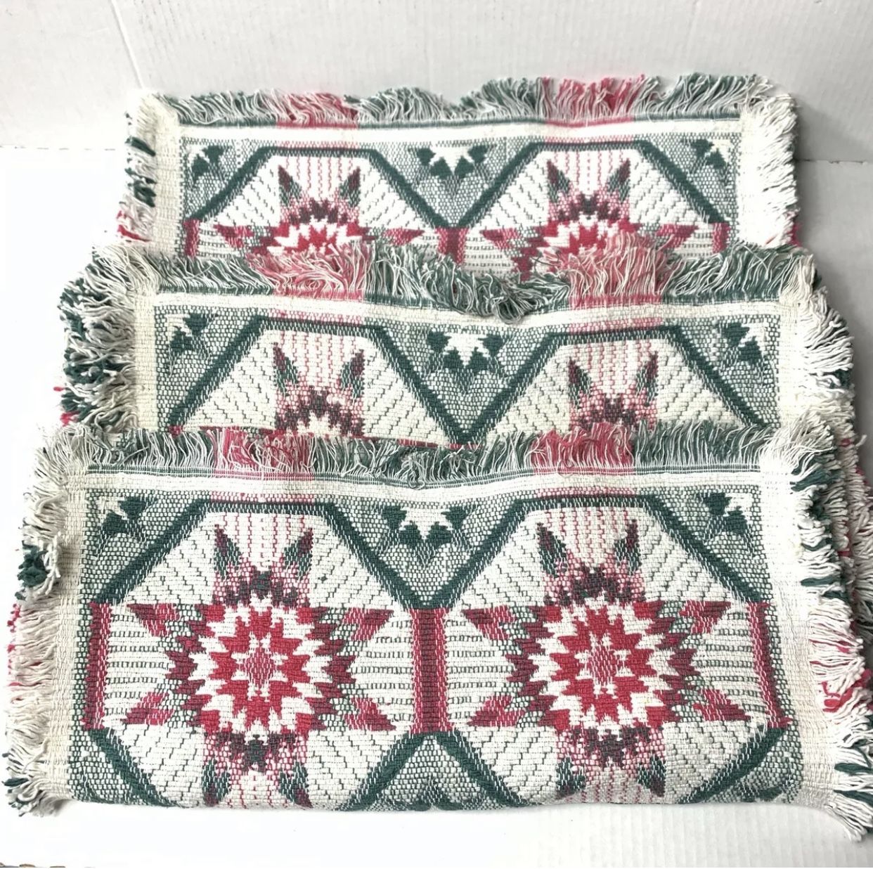 Vintage holiday linens