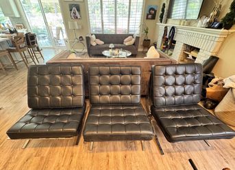 Knoll Barcelona Chairs - Delivery Available