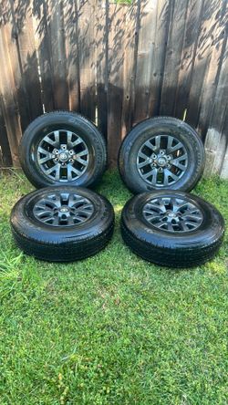 Toyota Tacoma 2020 Tires