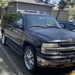 2004 Chevrolet Suburban