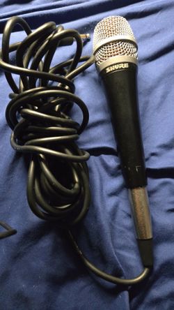 Shure PG57 mic with cord