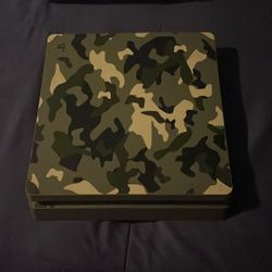 PlayStation 4 WW2 Edition 